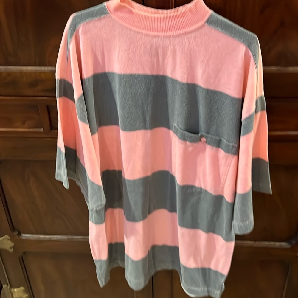 Large Tomato old school vintage retro style short sleeve striped shirt